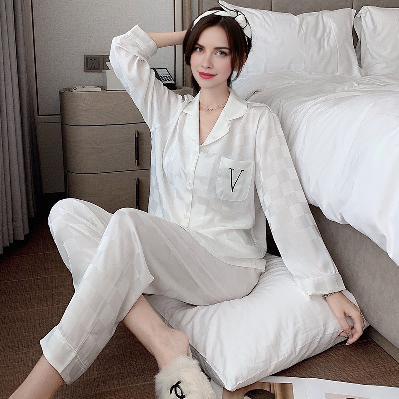 Women's Checkered Pyjama Set - White